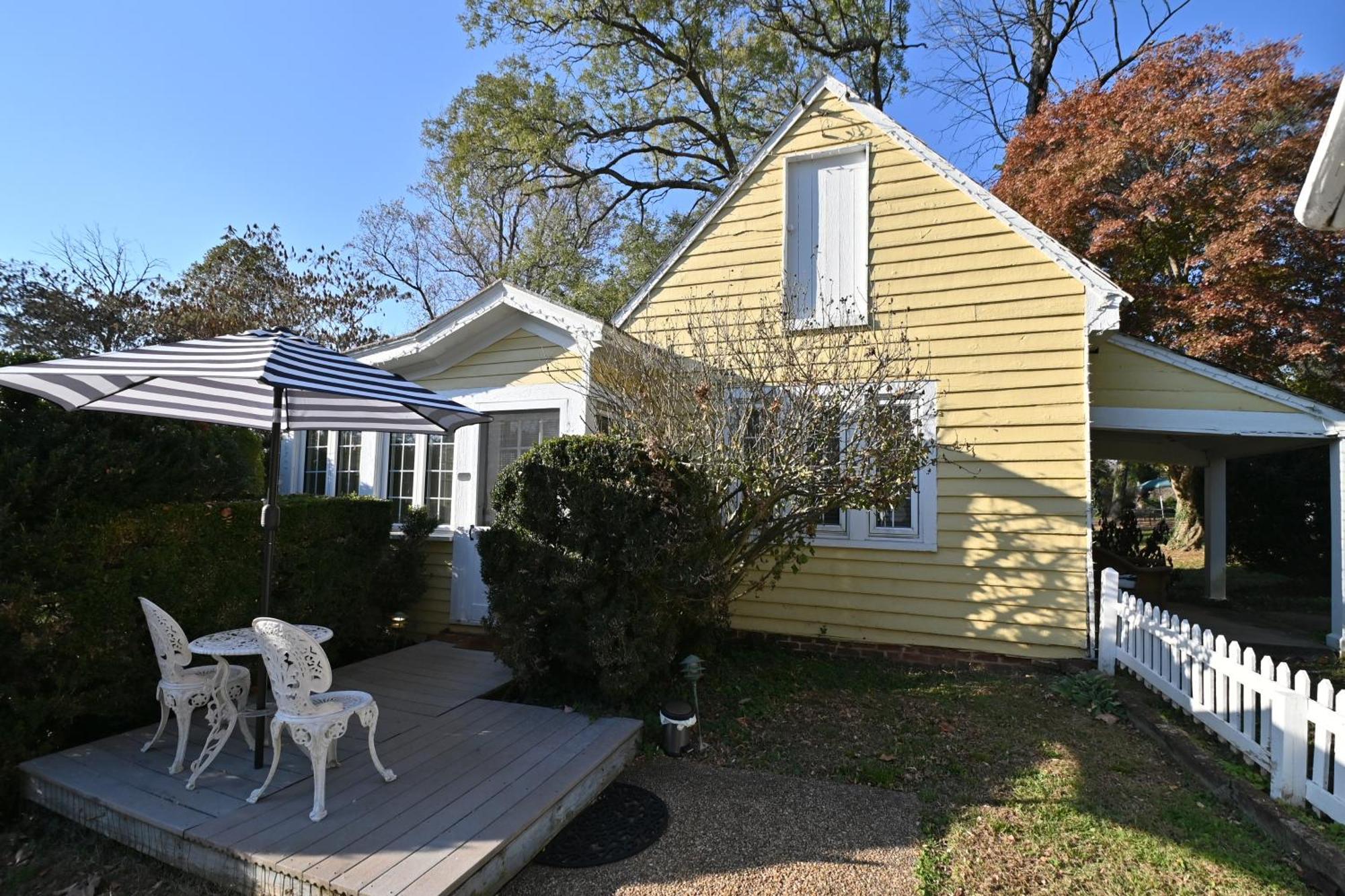Prospect Hill Inn & Restaurant Zion Crossroads Εξωτερικό φωτογραφία